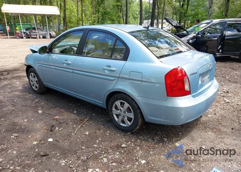 2011 Hyundai Accent Gls z USA, uszkodzony, nr VIN KMHCN4AC8BU600027
